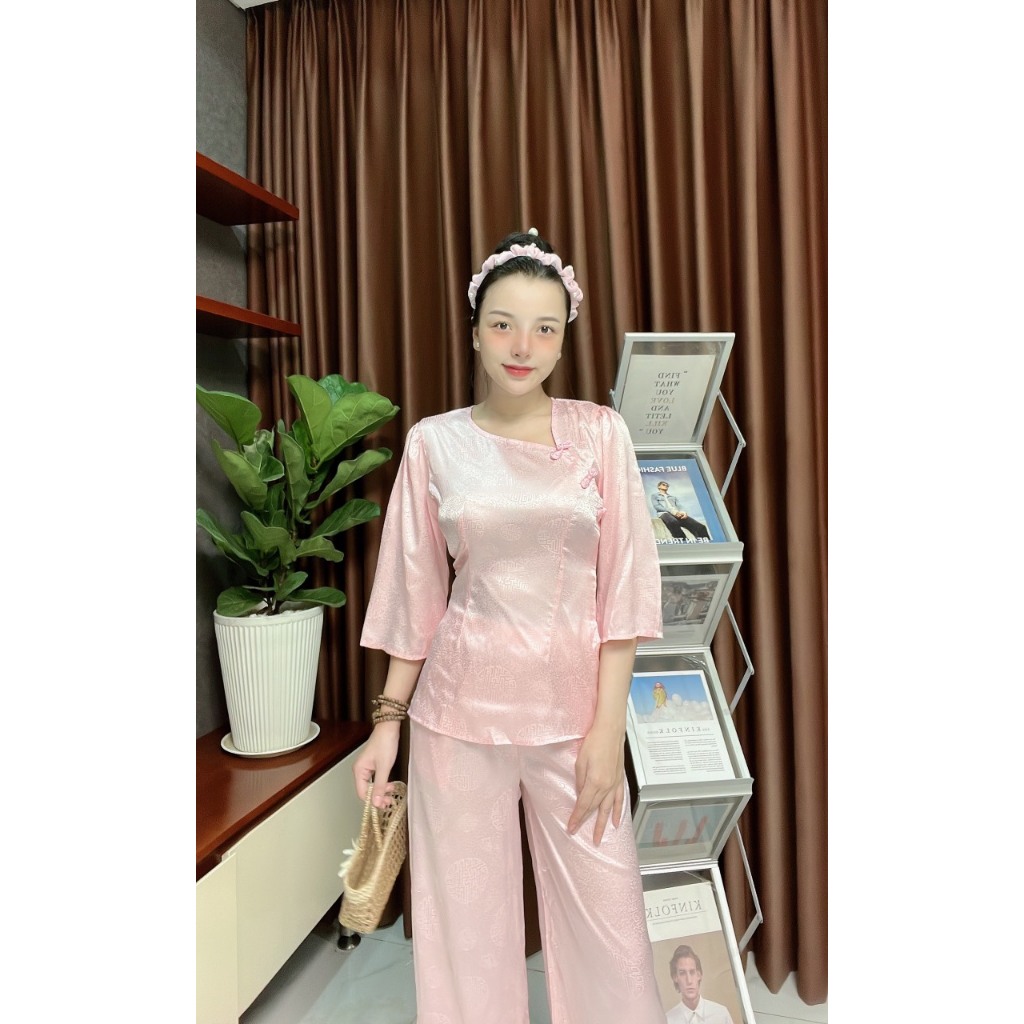 Pháp phục đi chùa gấm tim