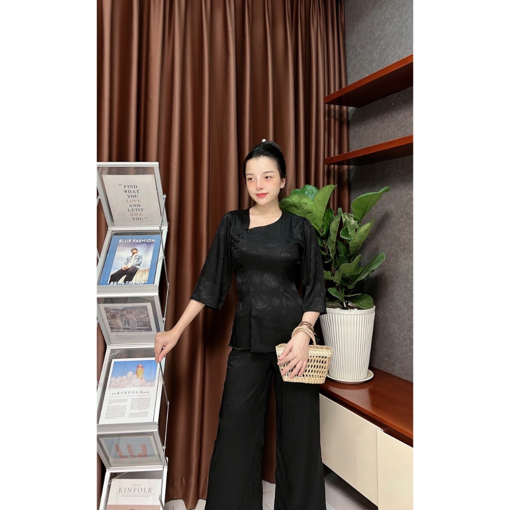 Pháp phục đi chùa gấm tim