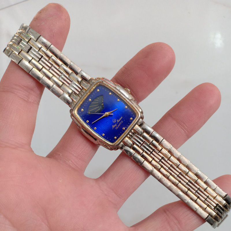 Đồng hồ si nam nữ mặt vuông tank hiêuk MAVY MAISON lịch trăng sao cũ theo thời gian phù hợp nam tay nhỏ với nữ tay to