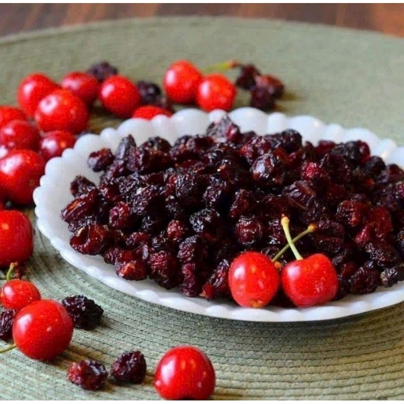 Cherry Sấy Khô Kirkland Tart Montmorency Cherries 567gr của Mỹ