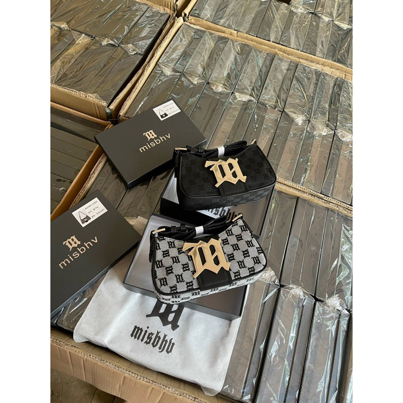 Hàng sẵn túi kẹp nách MISbBHV MONOGRAM FULL BOX bản Vip