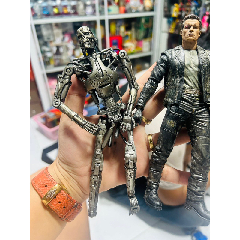 Mô hình Action Figure NECA Terminator T-800 Figure Judgment Day Arnold Schwarzenegger