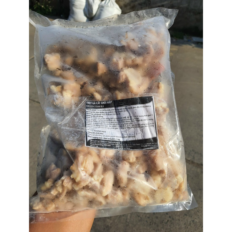 Ức gà hấp thịt gà cắt khối CP bịch 1kg (giao tphcm)