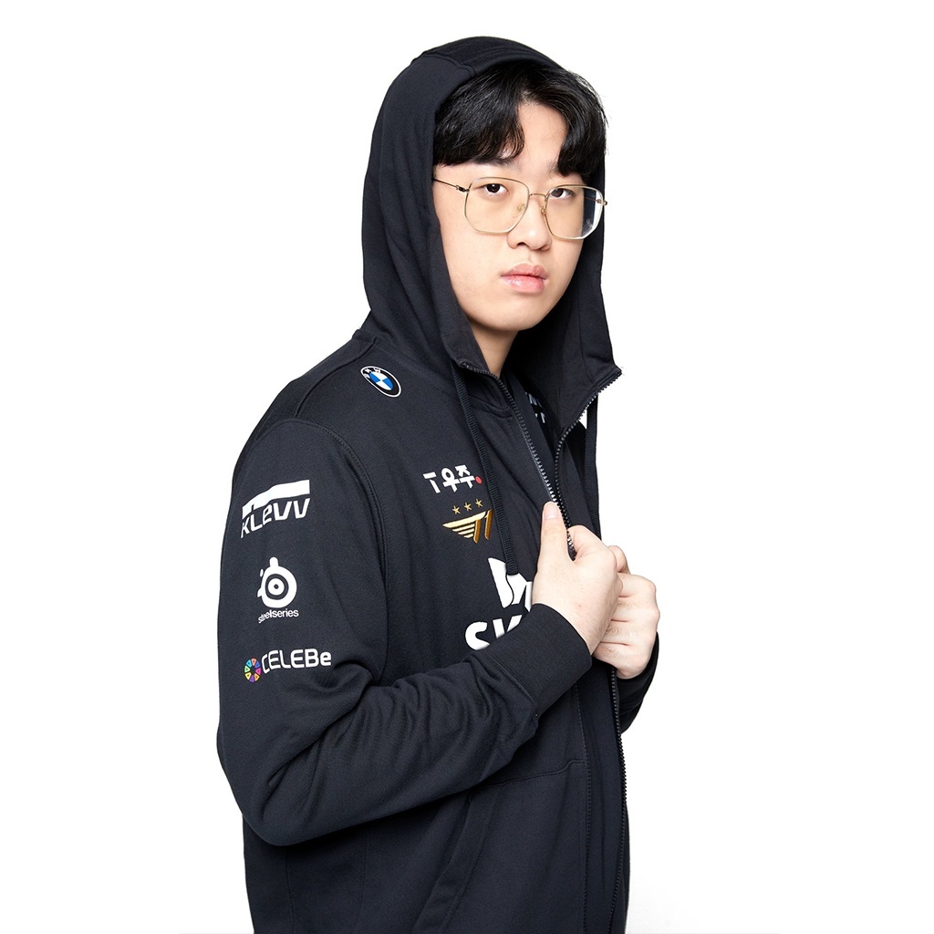 Ao Khoác SKT TELECOM | T1 22 WILL TO WIN | Mùa giải 2022 | 4 sao