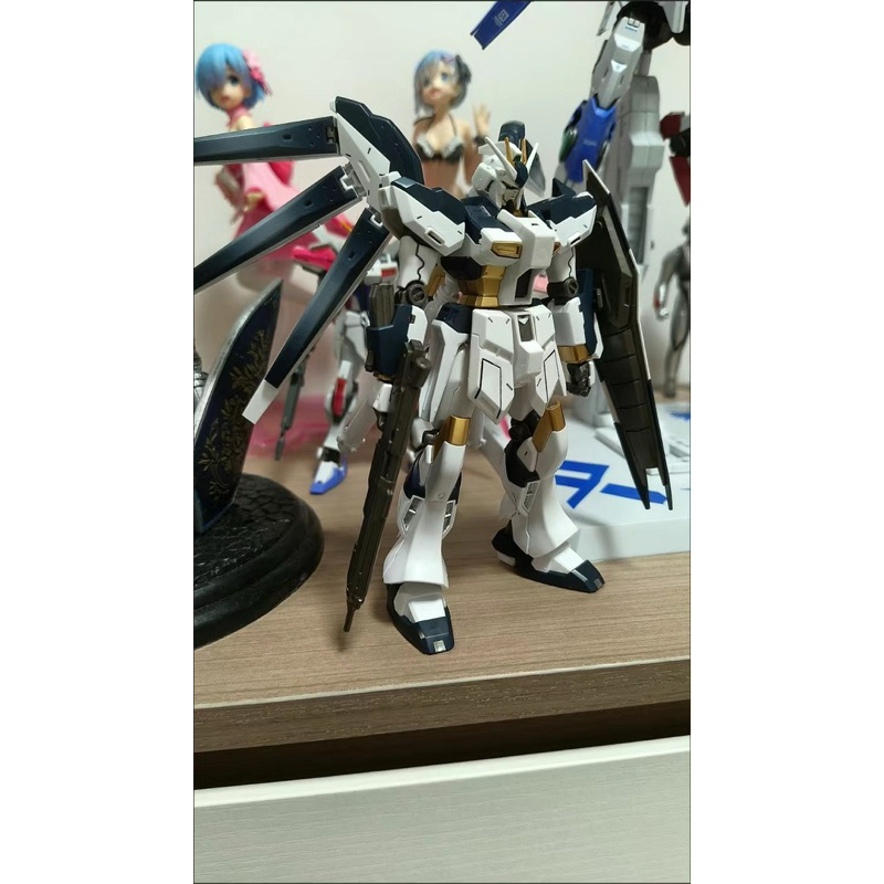 Mô hình lắp ráp HG Hi Nu GPB