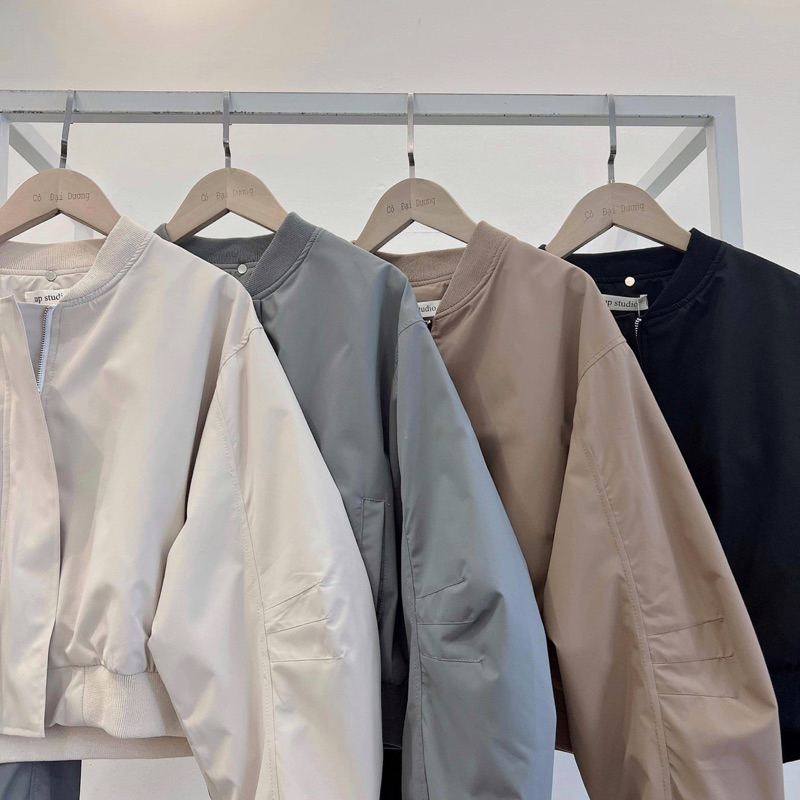 Áo khoác bomber dáng ngắn
