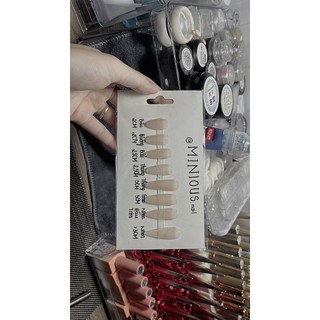 NAILBOX TIỂU THƯ HỒNG