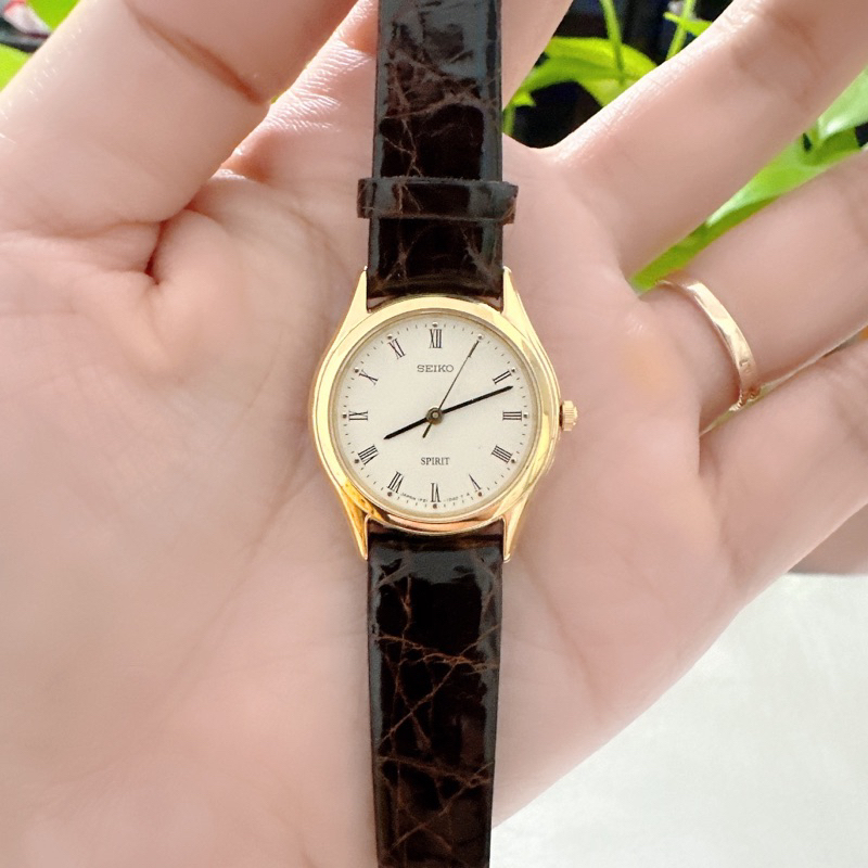 Đồng hồ nữ si nhật hiệu Seiko Spirit