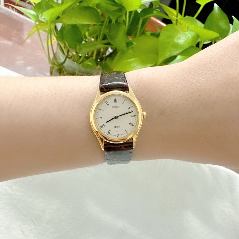 Đồng hồ nữ si nhật hiệu Seiko Spirit