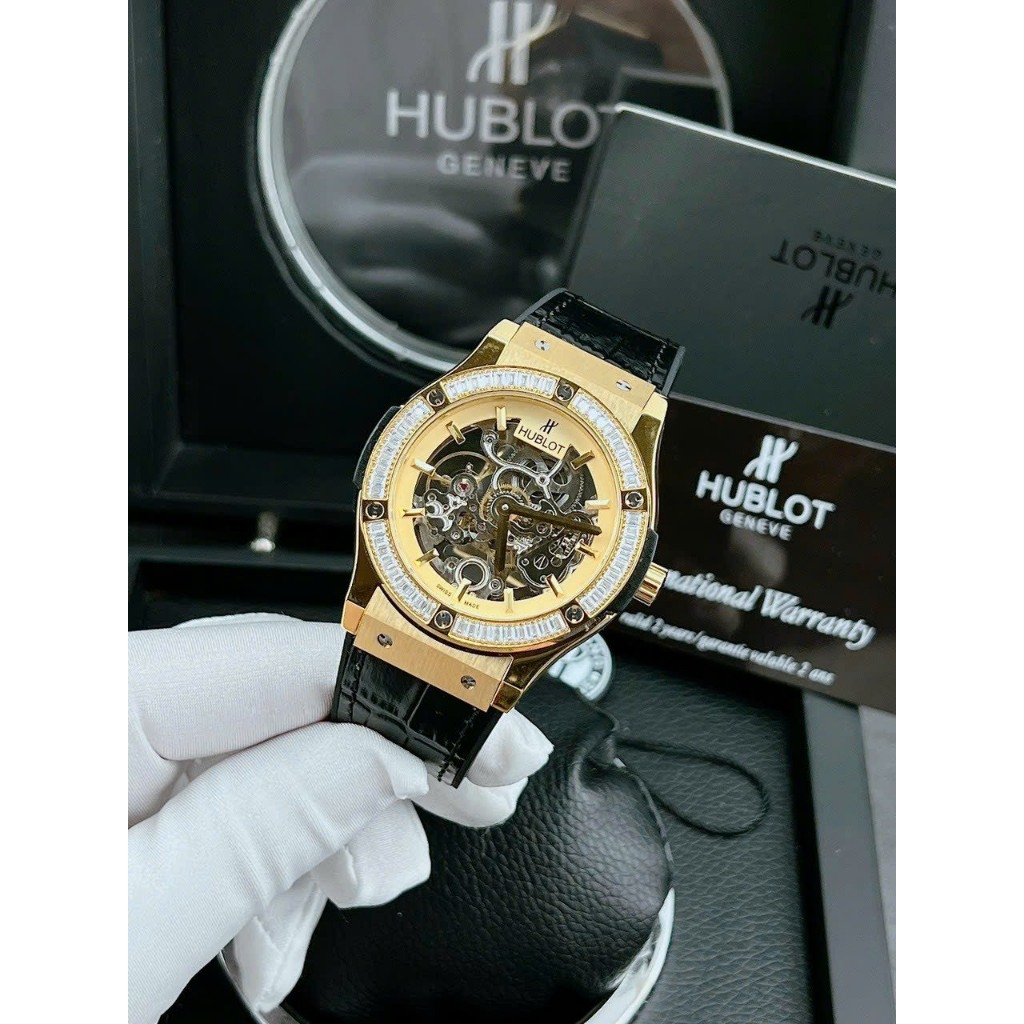 ĐỒNG HỒ NAM HUBLOT VEDOME GOLD NIỀNG ĐÁ ỐNG- DÂY DA- 42mm- AUTOMATIC- CHỐNG NƯỚC- BẢO HÀNH 24 THÁNG
