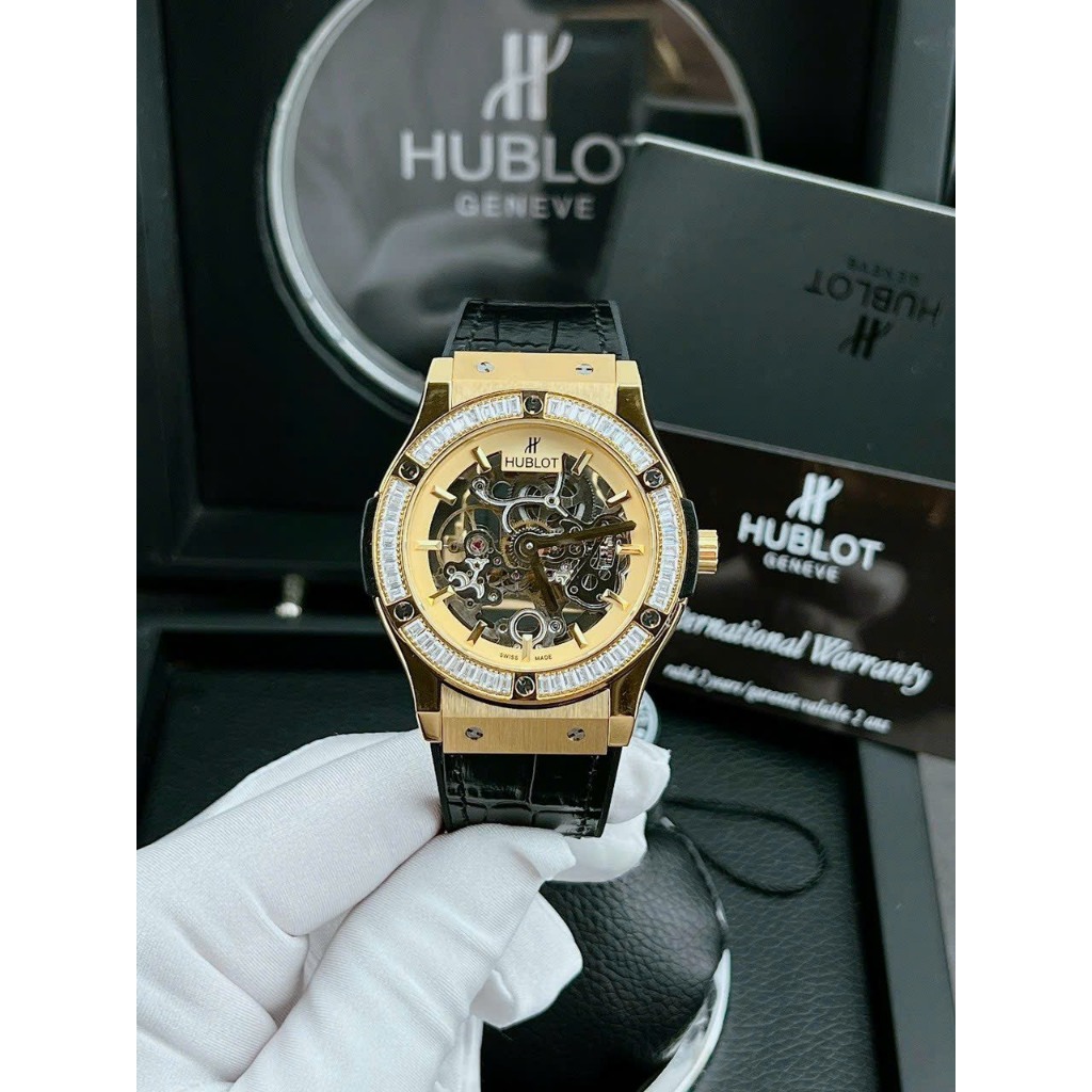 ĐỒNG HỒ NAM HUBLOT VEDOME GOLD NIỀNG ĐÁ ỐNG- DÂY DA- 42mm- AUTOMATIC- CHỐNG NƯỚC- BẢO HÀNH 24 THÁNG