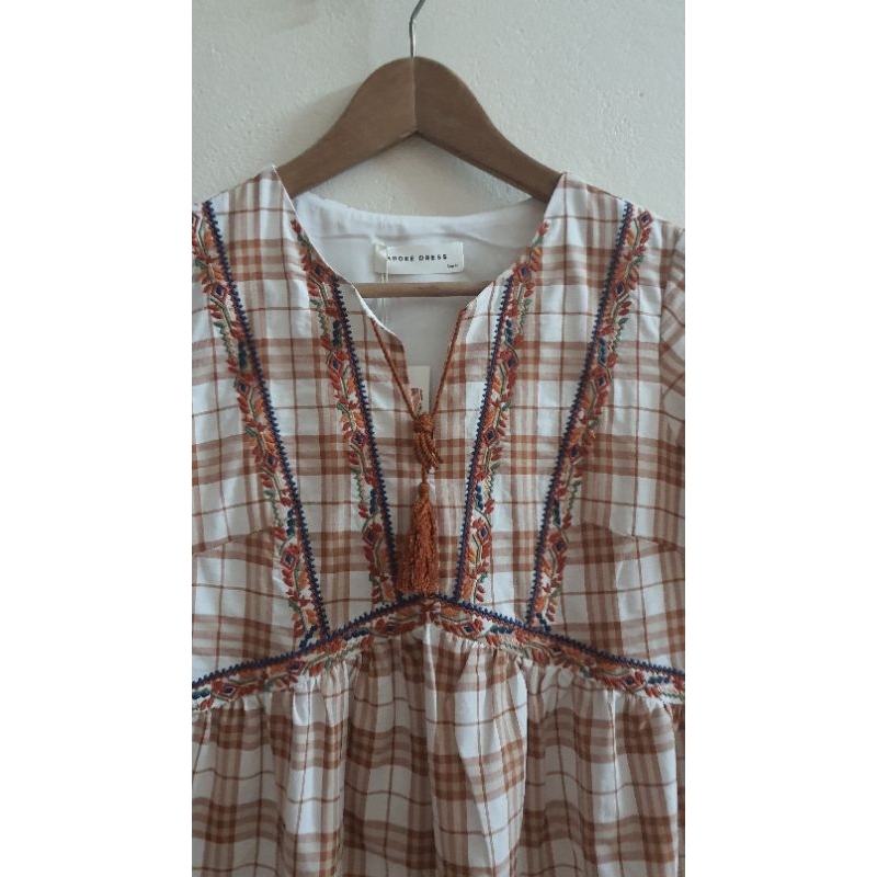 Đầm mini dresses tunic style thô karo cam thêu_ Adore dress