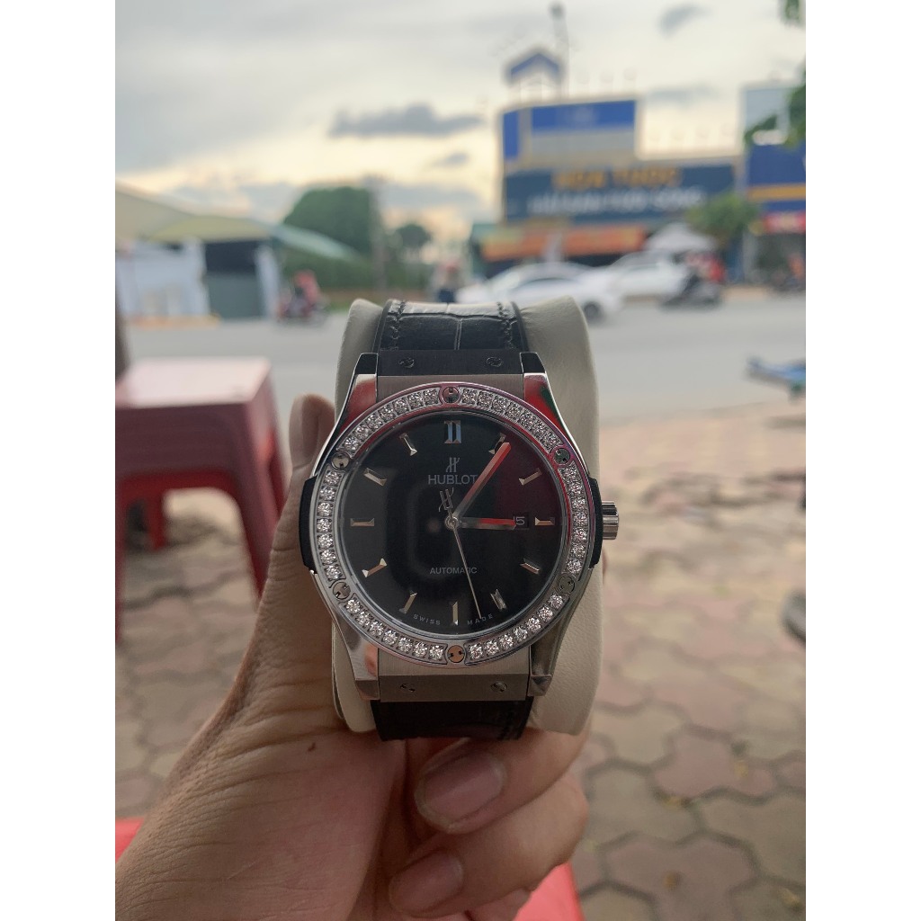 Đồng hồ nam HUBLOT CLASSIC FUSSION Black- máy cơ nhật- automatic- size 42mm -  bảo hành 24 tháng