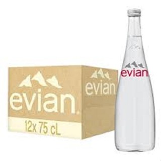  1 thùng Nước suối khoáng Evian có ga chai thủy tinh 75cl  tương đương 12 chai  nhập khẩu Pháp 