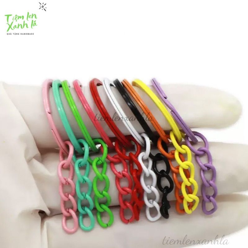 Set 3 khoen móc khoá dây xích màu sắc pastel gắn thú bông, móc khoá