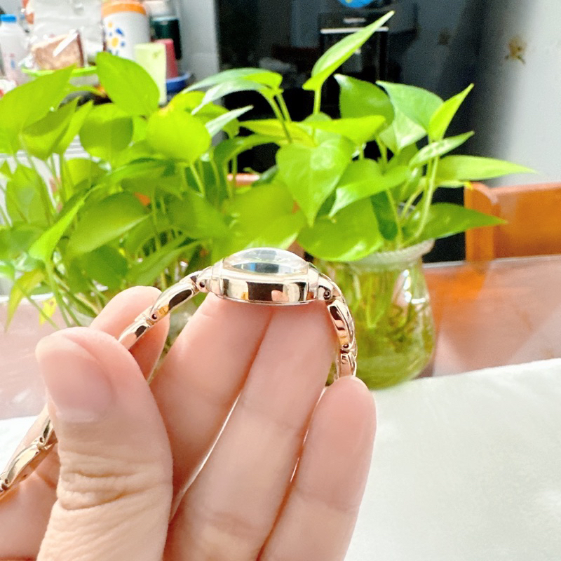 Đồng hồ nữ si nhật dáng lắc tay hiệu Seiko Tisse, dây khoá zin