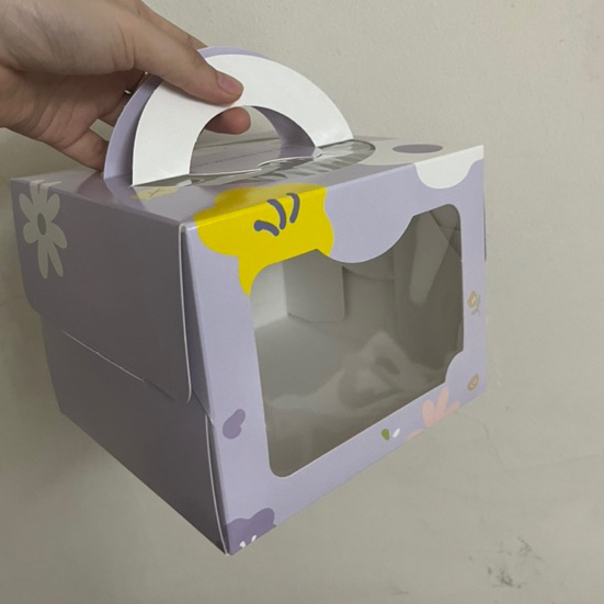 Hộp mini bento đựng bánh kem sinh nhật mini, tặng kèm đế, kích thước 16x16x12.5