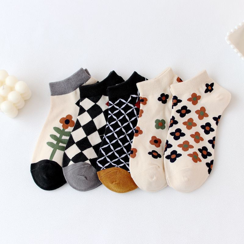 Tất vớ cổ ngắn hình bông hoa phong cách Vintage