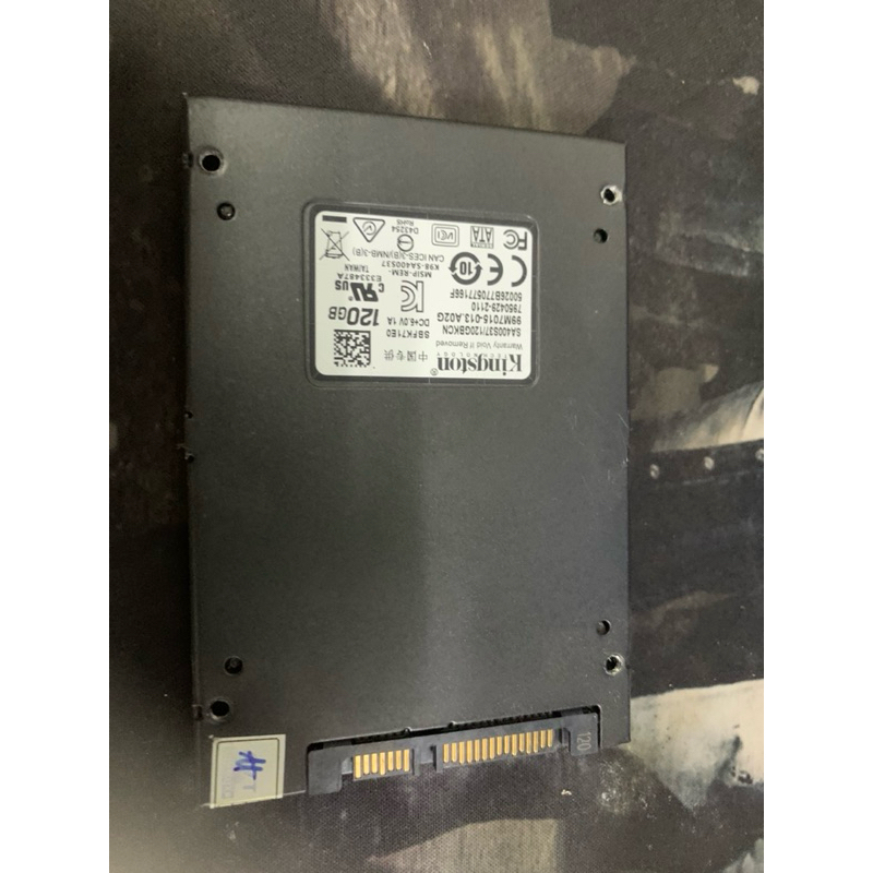 Bộ nhớ ssd 120gb cài win 10 va rack nếu bạn có nhu cầu