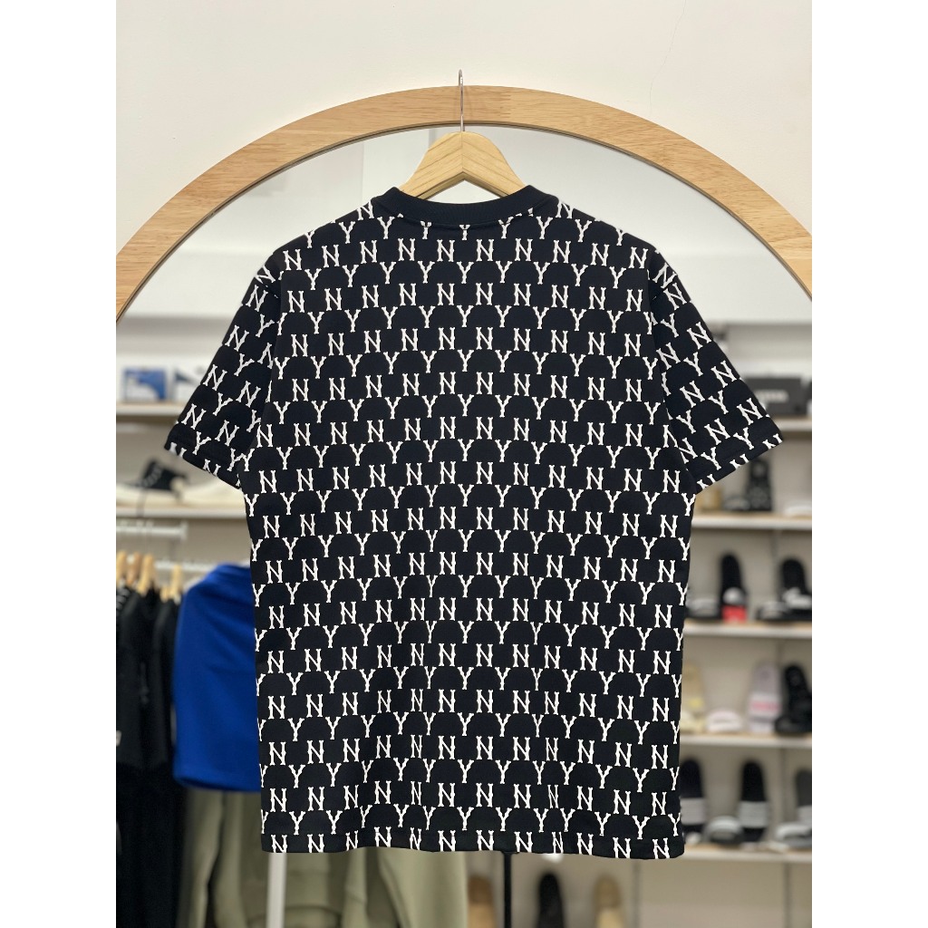 - Áo New Era chính hãng nhiều mẫu