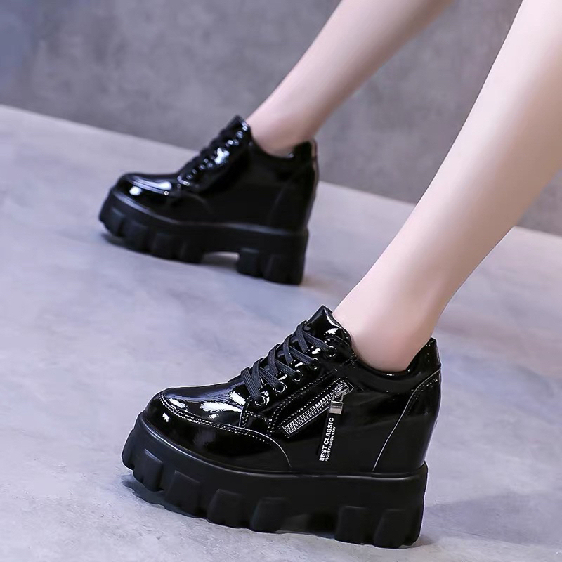 Giày thể thao đế độn 9cm