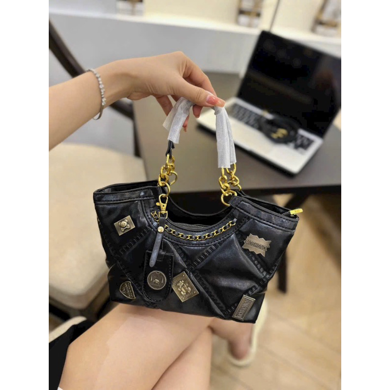 Túi xách viền xích