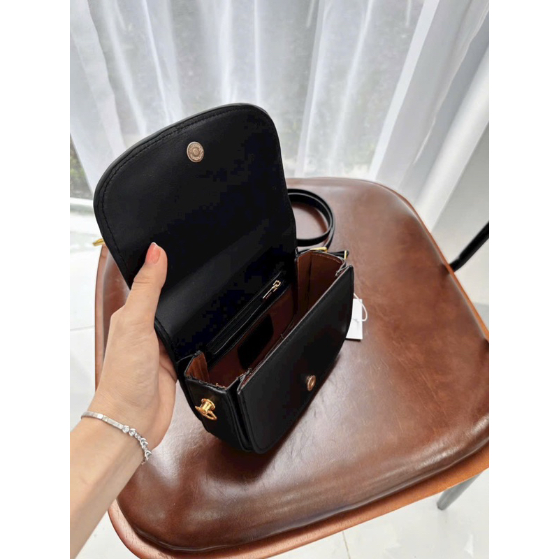 Túi xách nữ dáng bầu