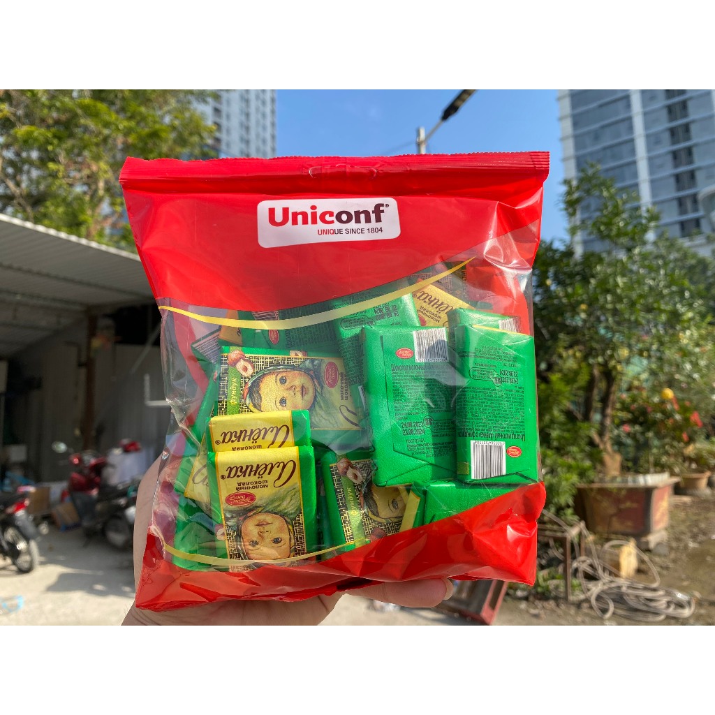 Combo 1000g Kẹo Socola nga Cô Bé Alenka/ Socola sữa truyền thống, Sữa hạt phỉ và Creme Brulee