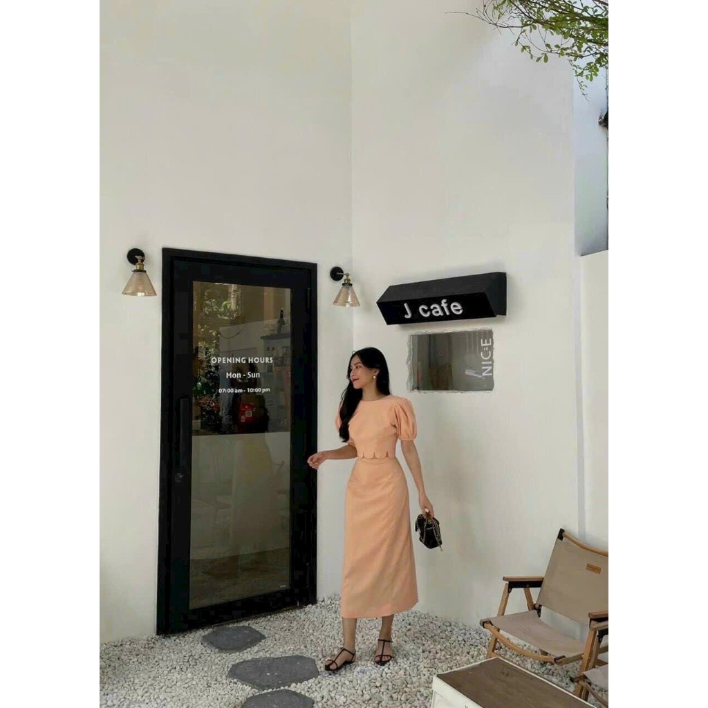 Set áo croptop cột nơ sau dợn sóng mix chân váy midi đẹp