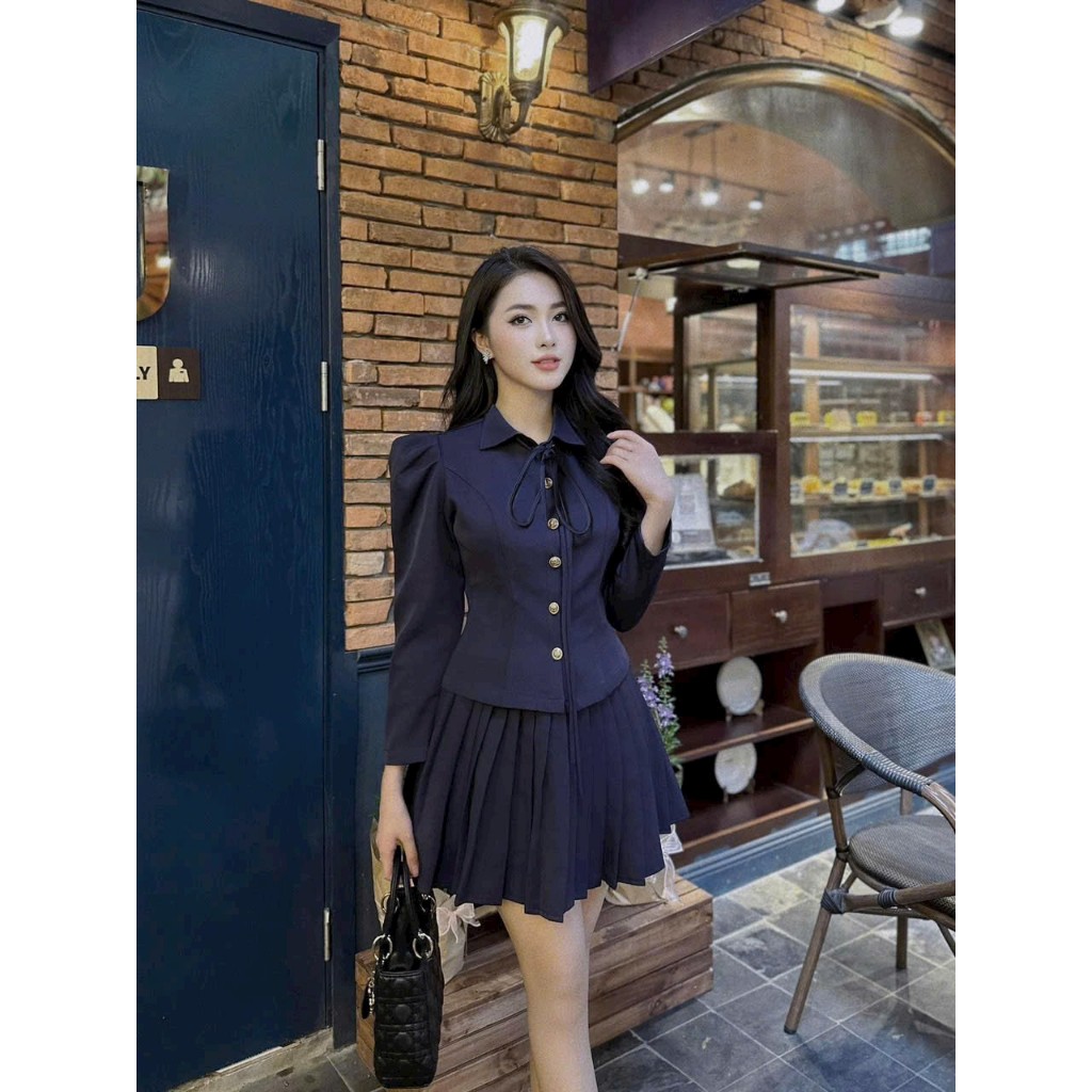 Set áo croptop tay phồng dài mix chân váy dập li xinh xinh