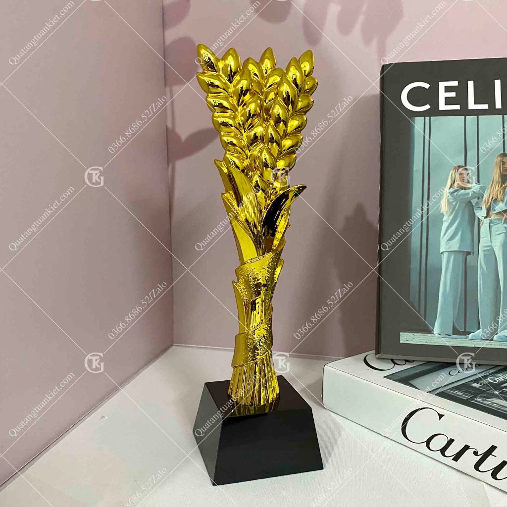 Cúp Pha Lê ,Cúp Vinh Danh Mạ Vàng Sự Kiện Kỷ Niệm