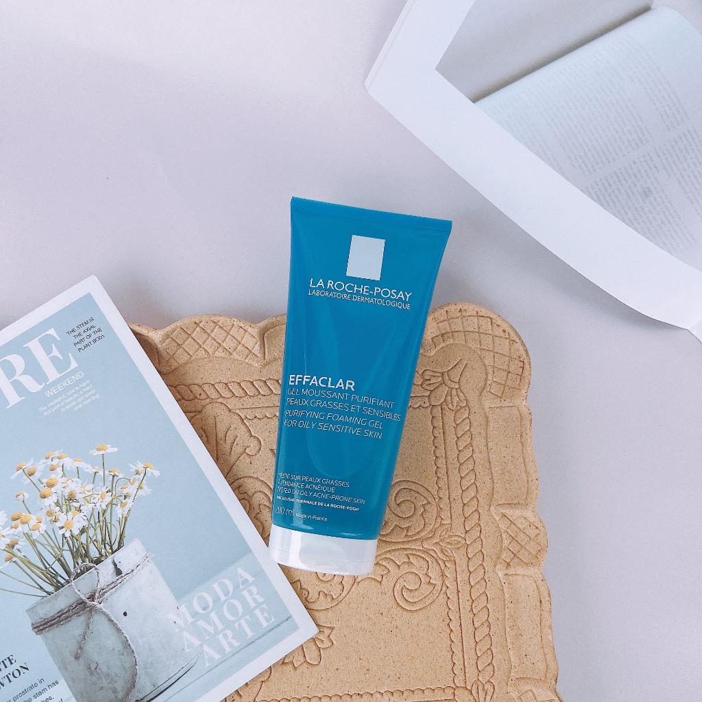 Gel Rửa Mặt La Roche Posay Dành Cho Da Dầu, Nhạy Cảm 400ml