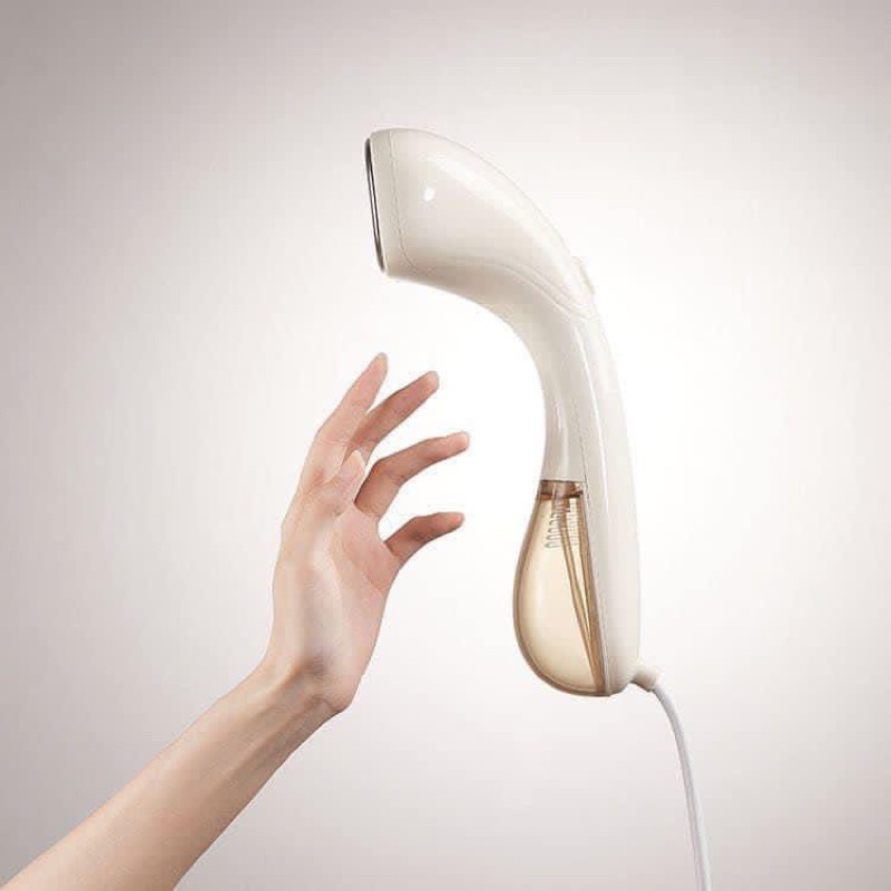 Bàn là hơi nước cầm tay Bear