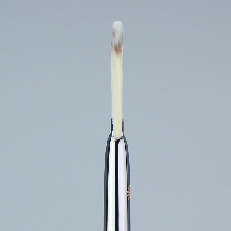 Cọ Trang Điểm Highlight Bắt sáng Hình Quạt KIYE Chuyên Dùng Cho Makeup chuyên nghiệp