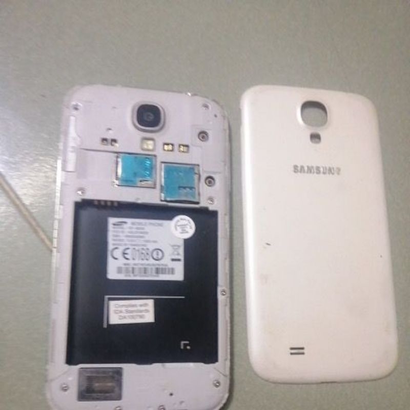 Samsung s4 bể kính