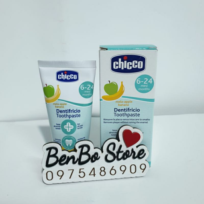 Kem đánh răng Chicco cho bé.