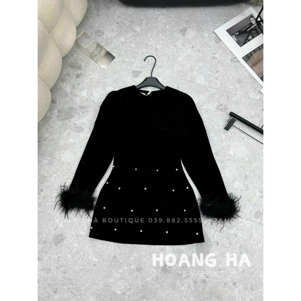 Váy Nhung EVANIA Váy Nhung Đen Suông Dáng Vừa Có Lót Trong, Chất Vải Nhung Cứng Họa Tiết Chấm Bi Trắng B294