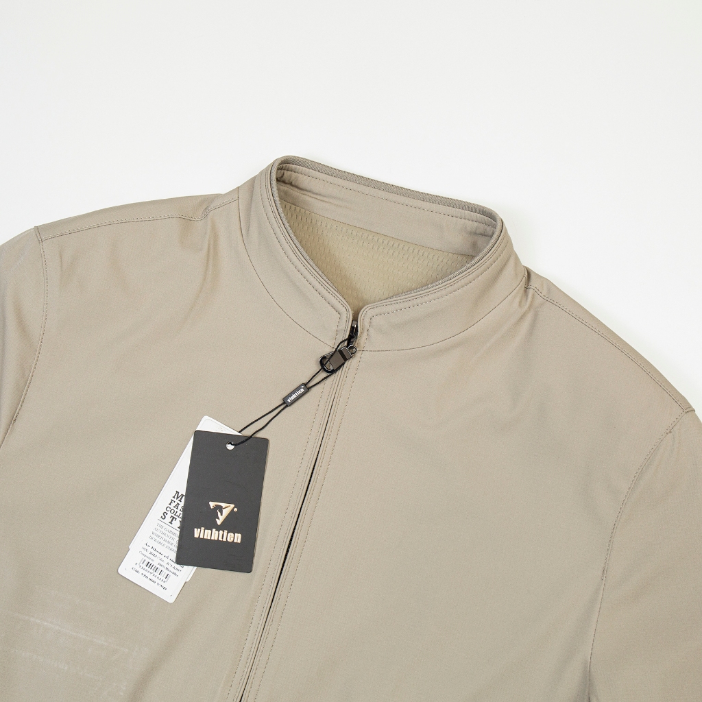 Áo khoác nam 2 lớp cổ trụ dáng suông Vĩnh Tiến chất liệu microfiber chống mưa gió 950 - K007