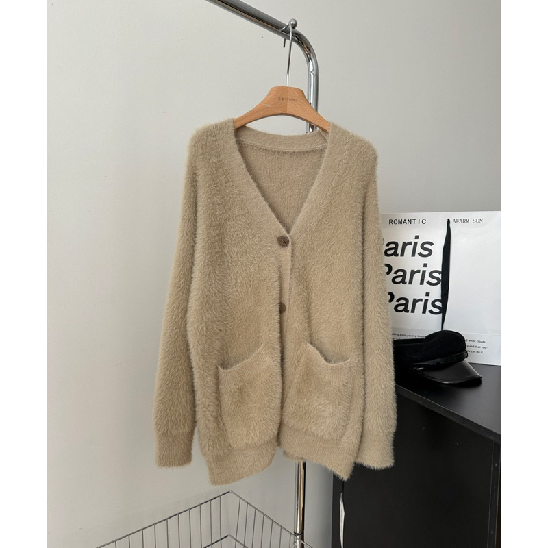 Áo cardigan lông be