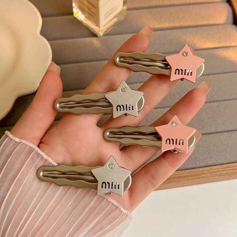 Kẹp Tóc Mái Dài Hình Ngôi Sao Năm Cánh Bằng Hợp Kim