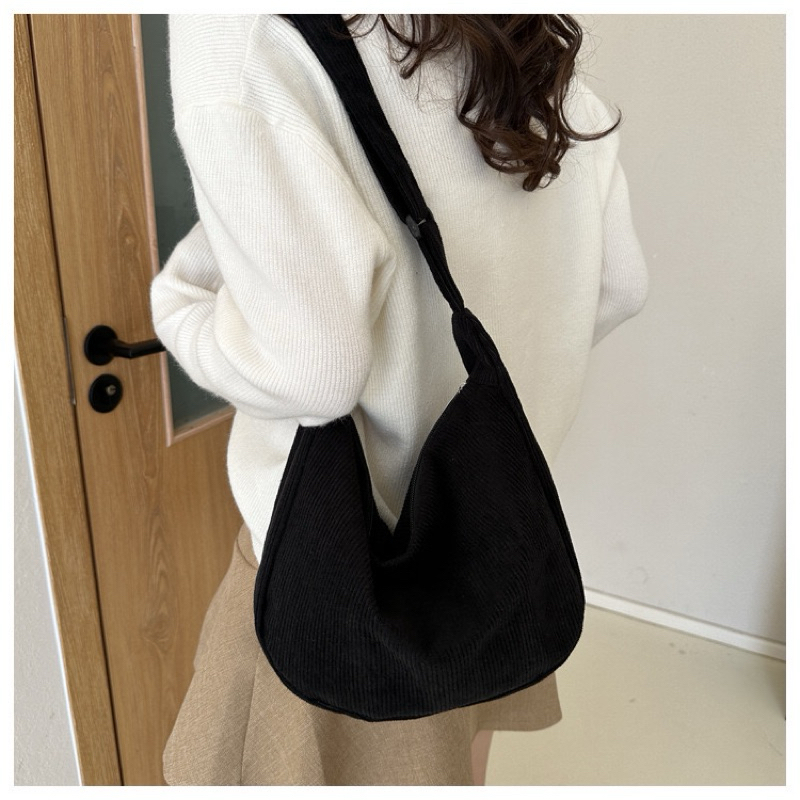 Túi Đeo Chéo Vải Nhung Kẻ Sọc Mùa Đông Basic Dễ Phối Đồ