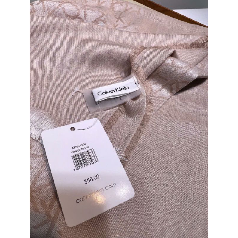 Khăn Calvin Klein