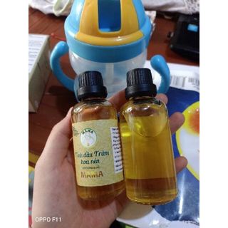 Combo 3 chai dầu tràm hoa nén Mama (2 chai 100ml và 1 chai 50ml)