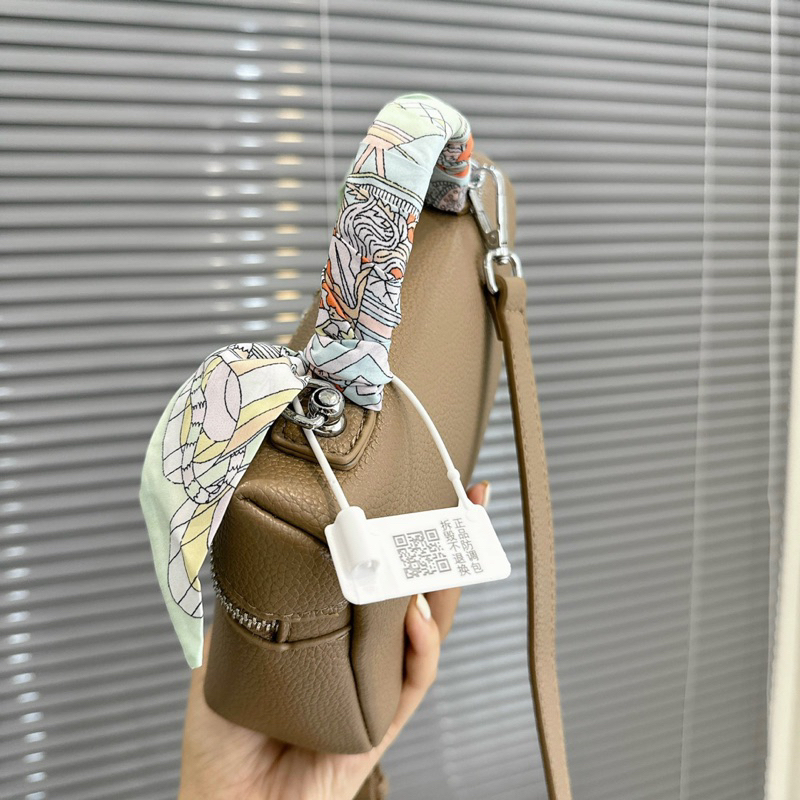 Túi Xách Nữ Dáng Hộp Quai Ngang Xách Kèm Dây Đeo Dupe HM