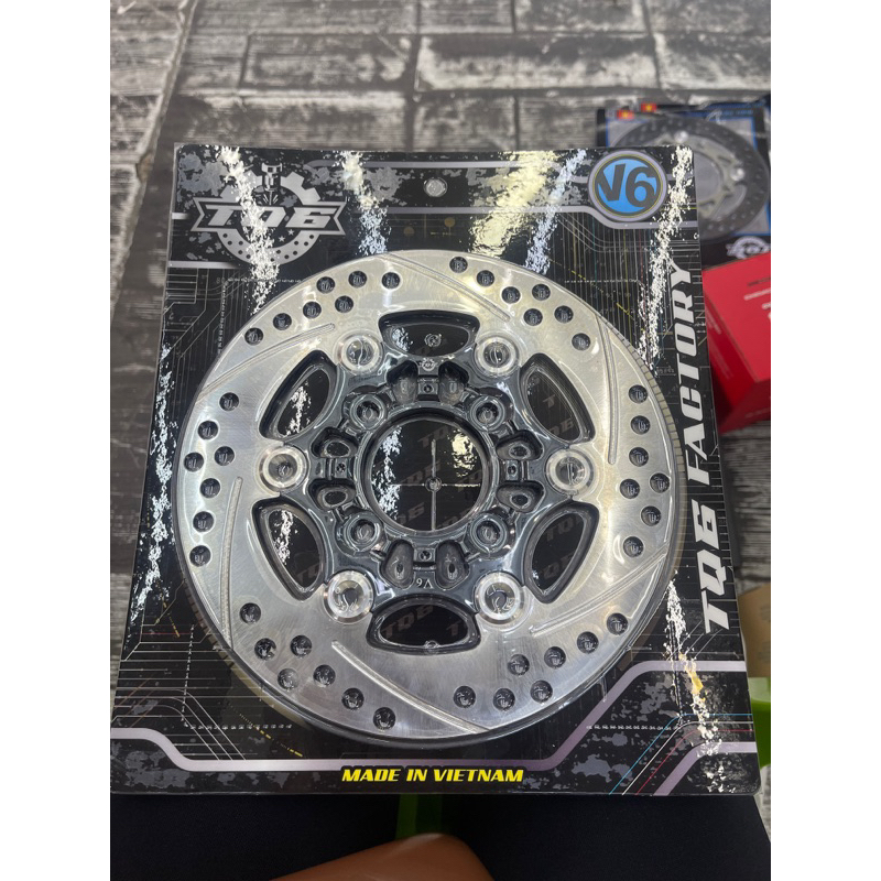 ĐĨA TQ6 MOTO3 V6 size 220mm