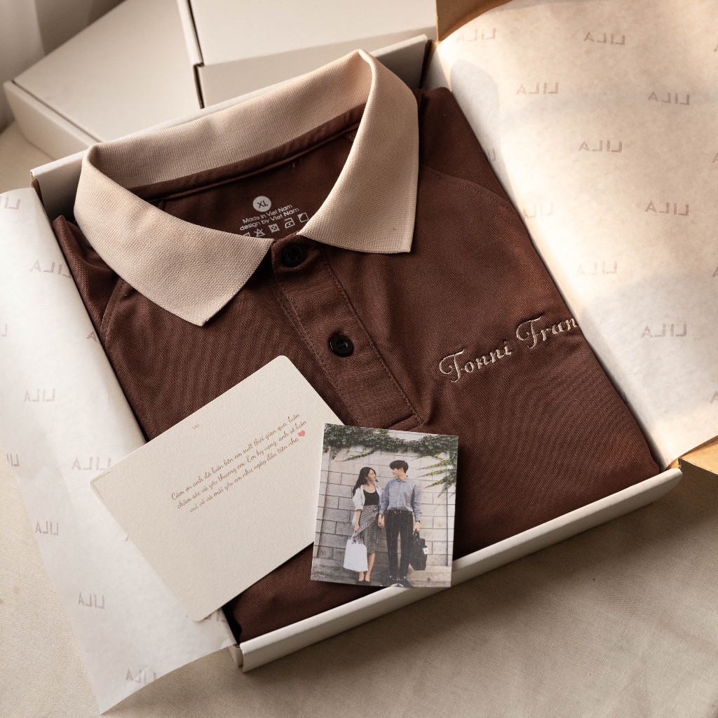 Áo Polo Đôi, Áo Polo Thêu Tên Theo Yêu Cầu LILA Có Set Hộp Thiệp Chỉn Chu Làm Quà Tặng Bạn Thân, Người Yêu