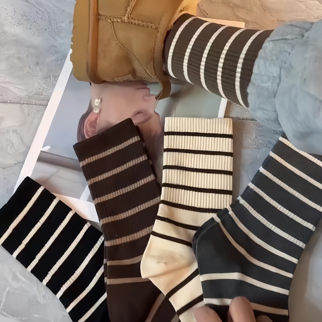 Combo 5 đôi tất nữ cổ cao sọc, vớ nữ cổ cao Cotton Cao Cấp Style Hàn Quốc phong cách Vintage.