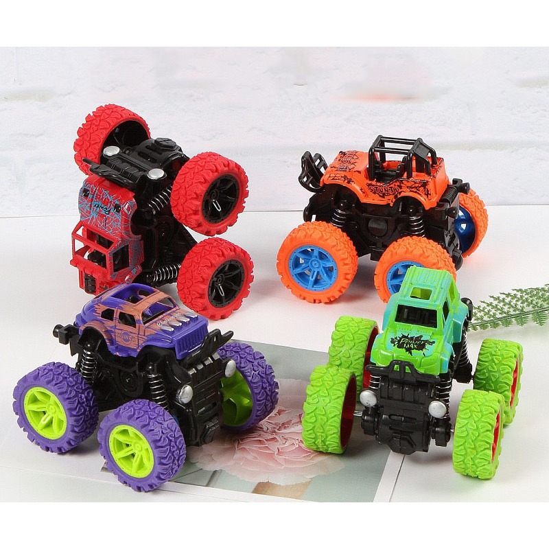 Xe ô tô địa hình quán tính chạy bánh đà quán tính dẫn động 4 bánh cực ngầu cho bé