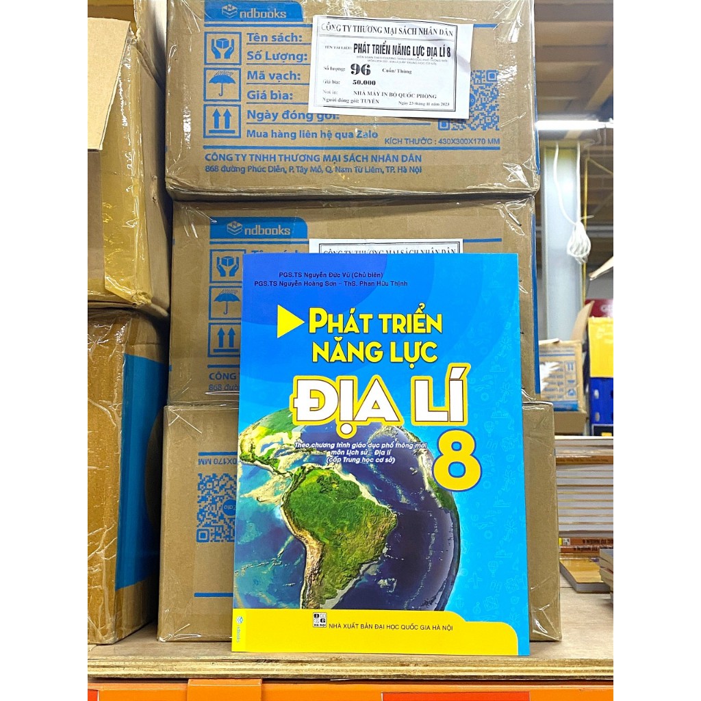 Sách - Phát Triển Năng Lực Địa Lí Lớp 8  - ndbooks