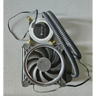 Tản nhiệt nước CPU Coolermaster 120mm